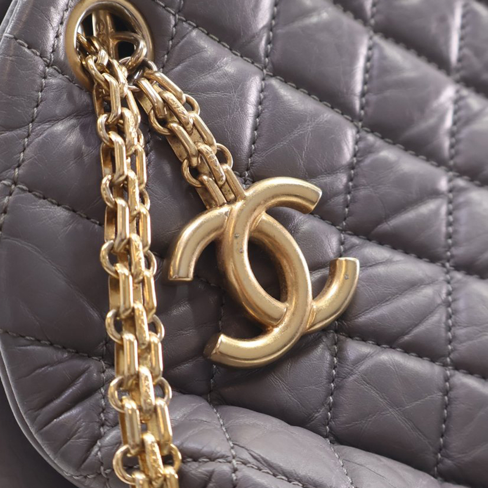 Pre-Loved Chanel Large Aged Calfskin Just Mademoiselle Bowling Bag - Picture 7 of 12